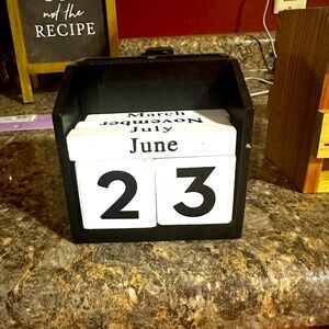 Switchable block calander